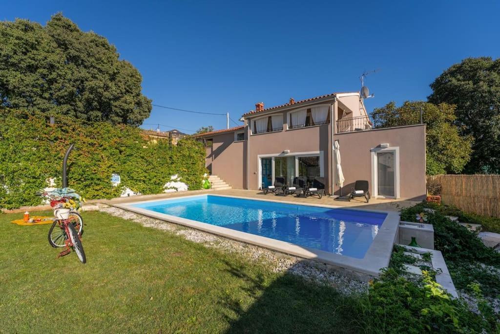 Villa Corinna Kukci Екстериор снимка